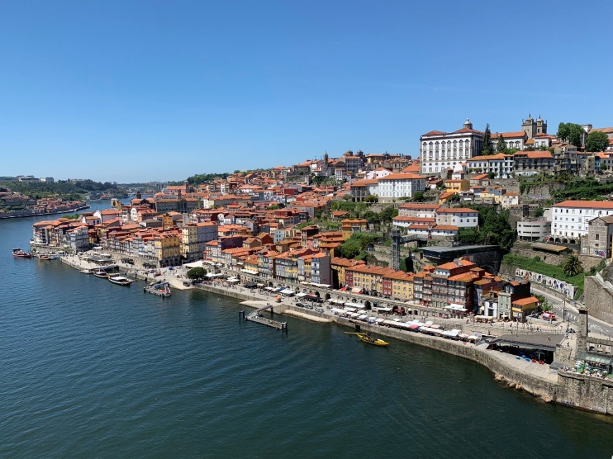 Oporto. La ciudad de los seis puentes.